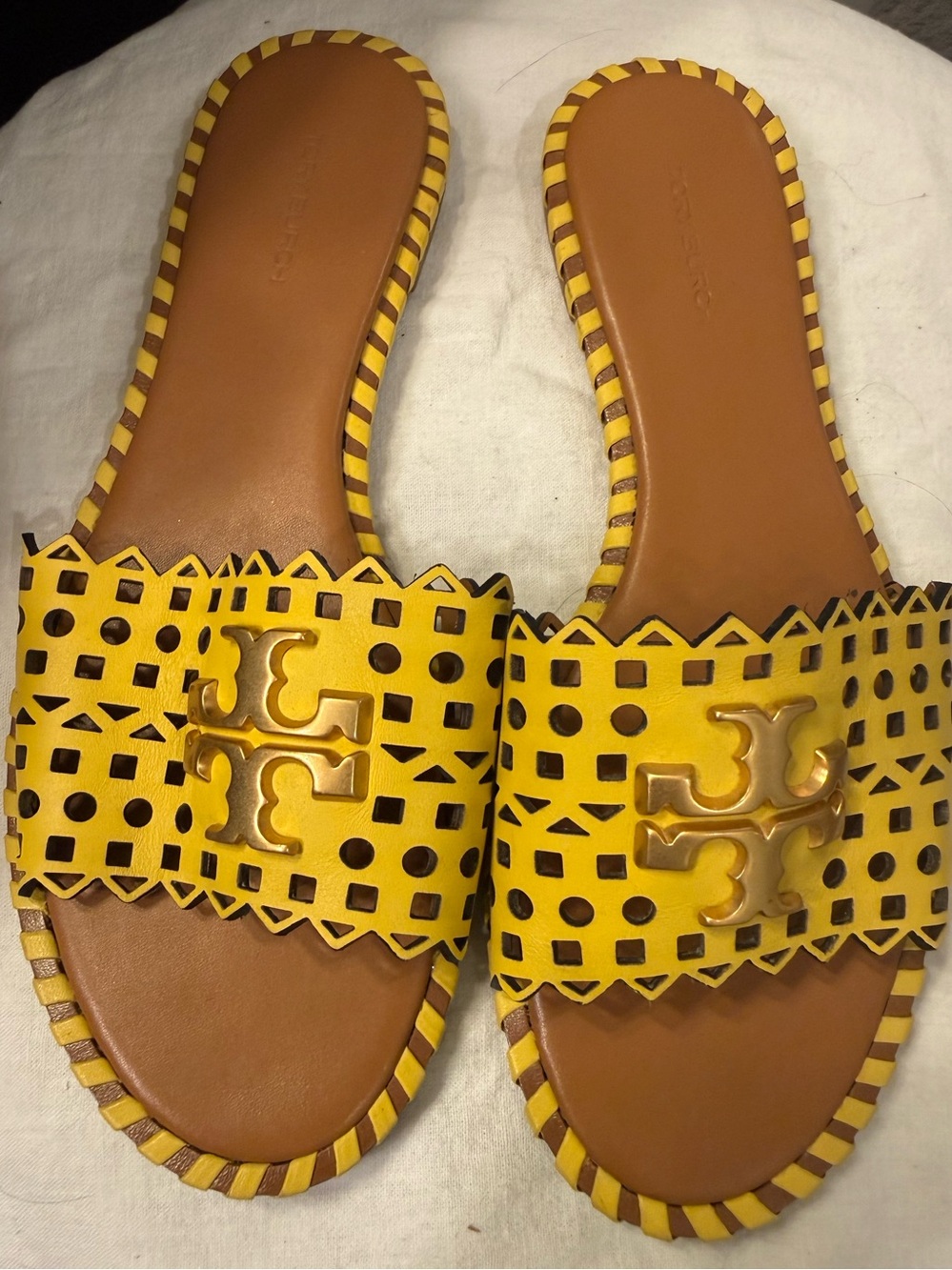 Tory Burch Yellow Laser Cut Leather Double T Slide Sandals Size 8